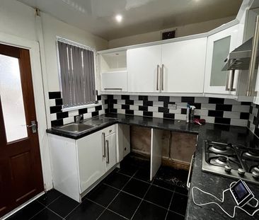 2 Bed Terraced House, Neston Street, L4 - Photo 4