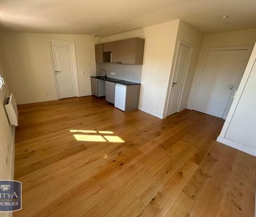 Location Appartement 1 pièce 28m² TOULON 83000 - Photo 3