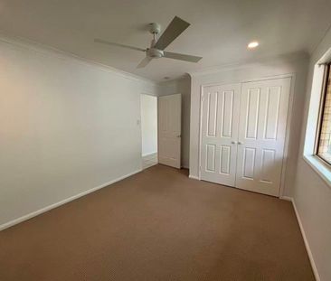 Comfortable, Convenient & Ideal for Long-Term Living - $660 per week - Photo 4