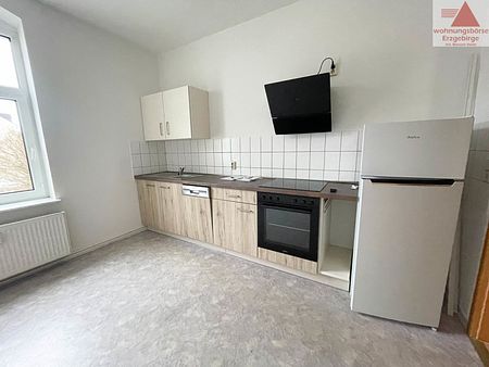 Großzügige 2-Raum-Wohnung mit Einbauküche in ruhiger Lage! - Foto 3