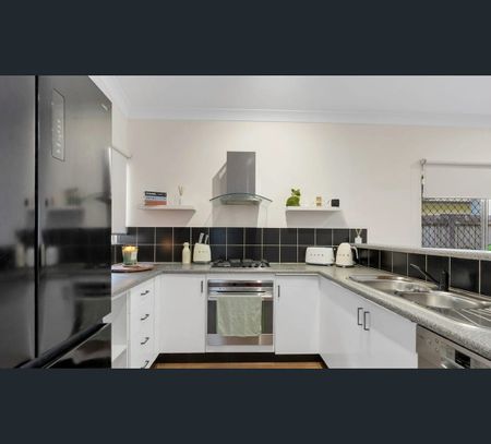 8 Mentana Close, Mount Sheridan, Qld 4868 - Photo 5