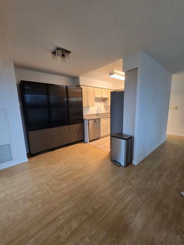 For Lease - 3 Ellesmere Street Unit# 520, Richmond Hill, Ontario - Photo 5