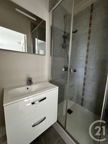 Location Appartement 1 pièce 21m² BRIE COMTE ROBERT 77170 - Photo 5