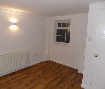 Tavern Cottages - Photo 3