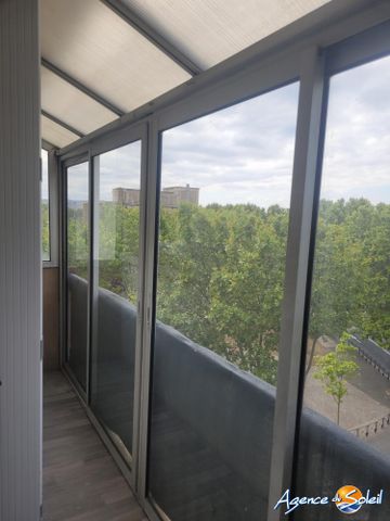 Location Appartement 4 pièces 67m² NARBONNE 11100 - Photo 4