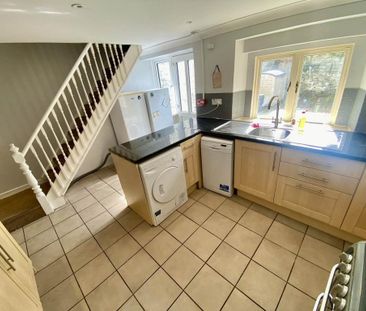 4 bedroom house to rent - Photo 2