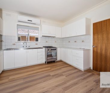 Versatile Living in a Sought-After Deer Park Pocket - Photo 5