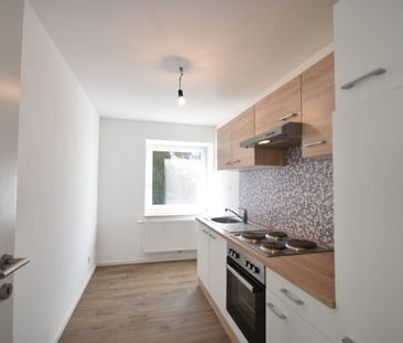 "GRÖDIG - Moderne und geräumige 3 Zimmer Wohnung mit großem Balkon" - Photo 2