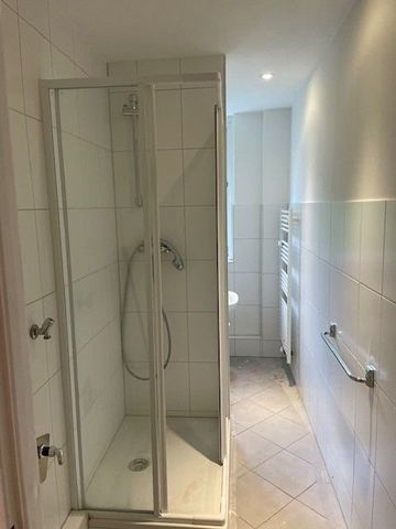 ***neu sanierte 4-Raumwohnung mit großen Balkon**** - Foto 5