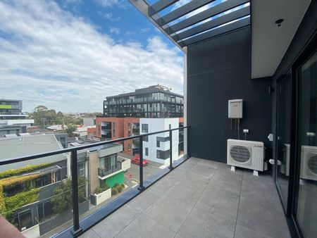 302/31 Lobb Street, Brunswick VIC 3056 - Photo 4