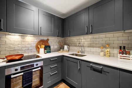 Lofting House, SL6 1ER, Maidenhead - Photo 4