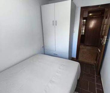 Calle de Azcoitia, Madrid, Community of Madrid 28044 - Photo 4