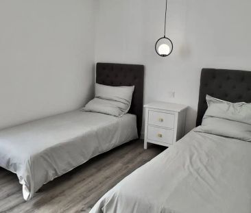 Dúplex de alquiler en Avenida de Andalucia, 12, Benahavís pueblo - Photo 4