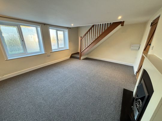 Hargham Road, Attleborough - Photo 1