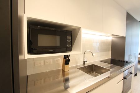 Two bedroom furnished in Sugartree - Photo 3