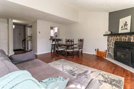 For Lease - 4 Trafalgar Road Unit# 4, Collingwood, Ontario - Photo 2