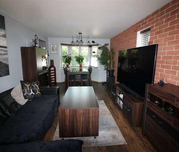 Hayling Drive, Birmingham, B36 - Photo 2