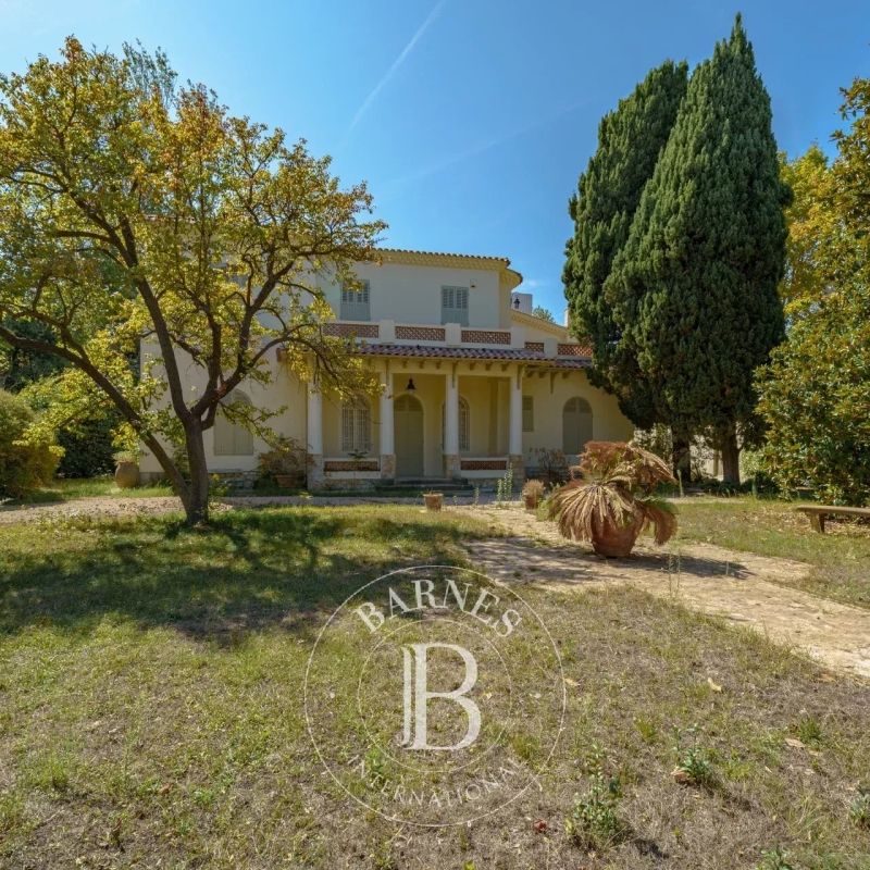 Location - Marseille - 13008 - Demeure de 230 m² - Jardin - Stationnement - Photo 1