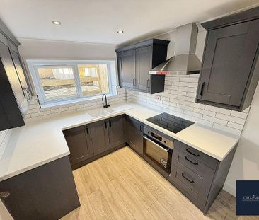 3 bedroom terraced house to rent - Photo 3