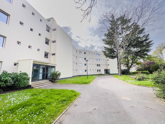 Location Appartement 1 pièce 31m² HEROUVILLE ST CLAIR 14200 - Photo 1