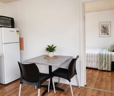 1 Bedroom - Utilities Included! - Photo 3