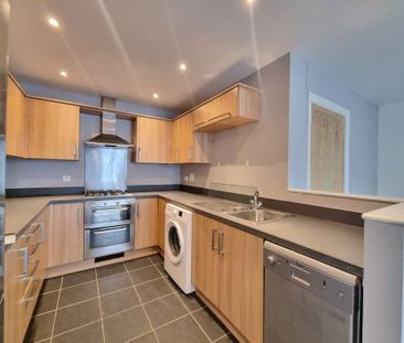 2 bedroom flat to rent - Photo 5