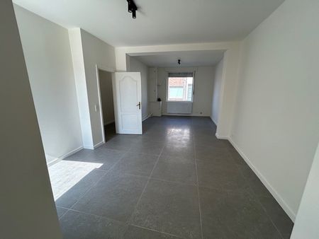 Vernieuwde woning met 2 slaapkamers - Foto 4