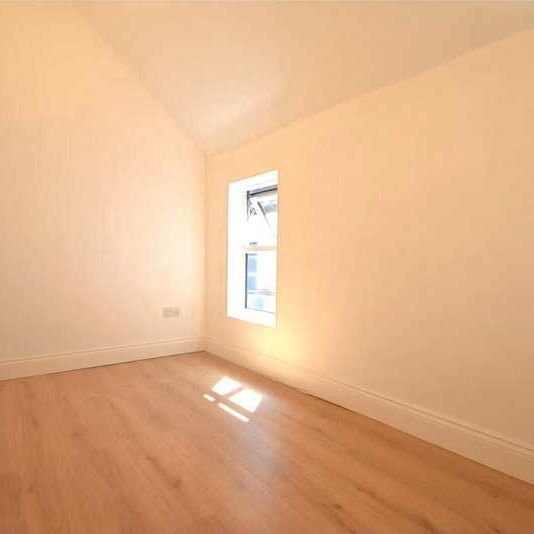 High Street, Staines-upon-thames, Surrey, TW18 - Photo 1