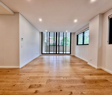 Modern 2 Bedroom located in the Heart of Turramurra - Photo 1