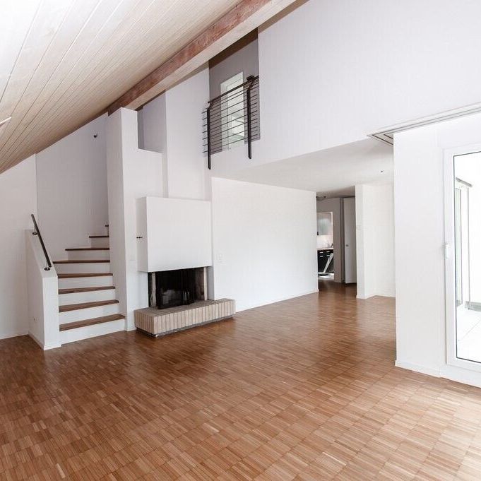 Maisonette apartment – peripheral and urban living near Zurich - Photo 1