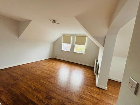 2 bedroom apartment to rent - Photo 3