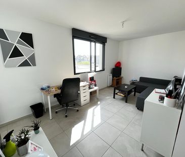 Location Appartement 1 pièce 30m² - Photo 2