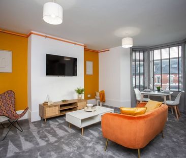 North Parade - Photo 2