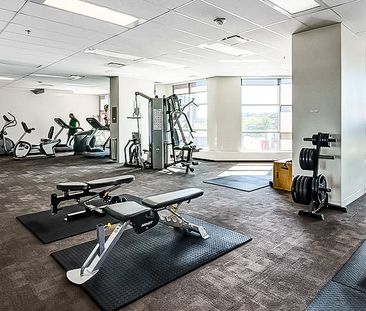 1 Bed Condo For Rent In Victoria Park. Heat & Water Included - Photo 5