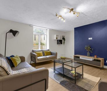 6 bedroom flat to rent - Photo 2