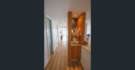 The Burleigh lifestyle - Photo 5