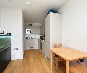 1 bedroom apartment to rent - Photo 3