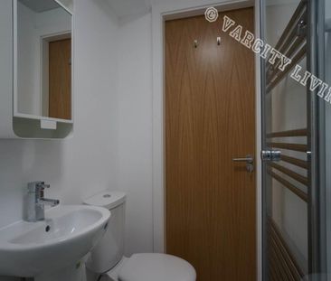27 Albert Street - Photo 1