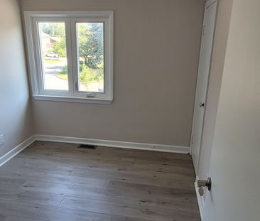 For Lease - 65 Clapperton Avenue Unit# Upper, Toronto, Ontario - Photo 1