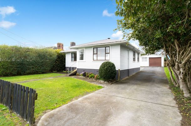50 Barrys Road, Glendene, Auckland - Photo 1