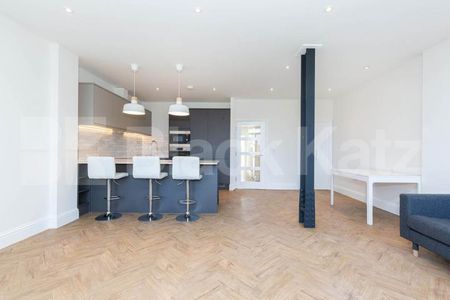 Stunning Modern One-Bedroom Apartment | Prime Finsbury Park Location - Photo 2