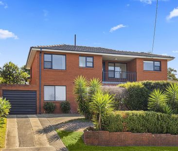 Immaculate Second Storey Unit - Photo 5