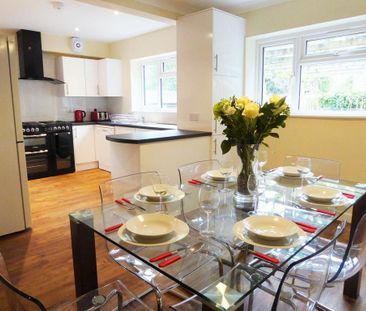 House to rent - Photo 4