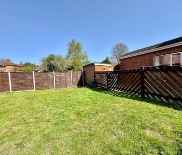 3 bedroom semi-detached house to rent - Photo 2