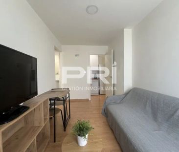 Apartamento en alquiler en Calle Recogidas, cerca de Calle Parraga - Foto 1