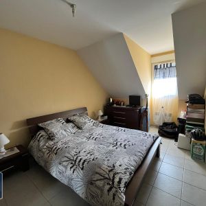 Location Appartement 2 pièces 45m² LA VILLE AUX DAMES 37700 - Photo 2