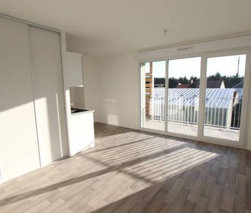 Appartement 3 pièces - - Photo 2