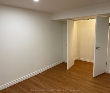 216 Geoffrey Street #Lower - Photo 1