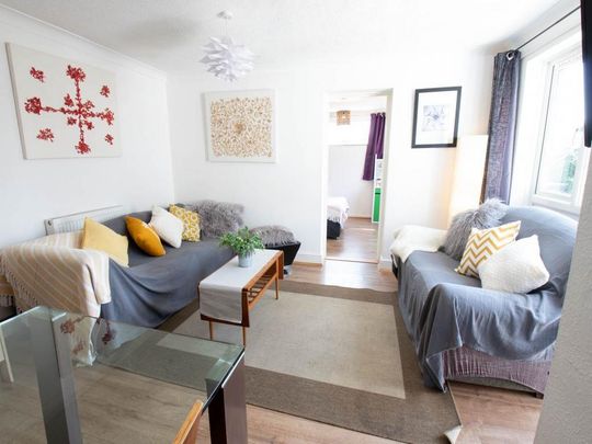 3 bedroom house to rent - Photo 1