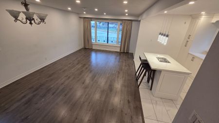 For Lease - 42 Donnacona Crescent, Toronto, Ontario - Photo 5